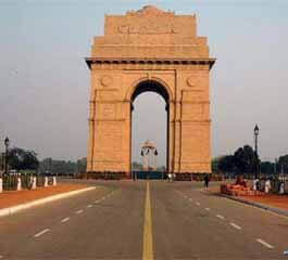 book tempo travller in delhi